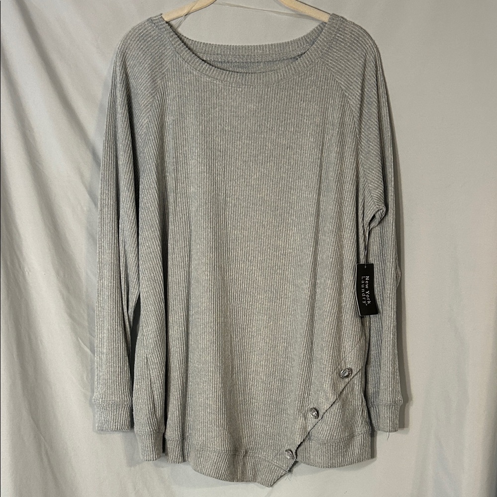 New York Laundry Gray Ribbed Sweater w/Jeweled Buttons